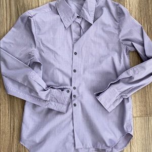 Perry Ellis Non-Iron Button Up shirt